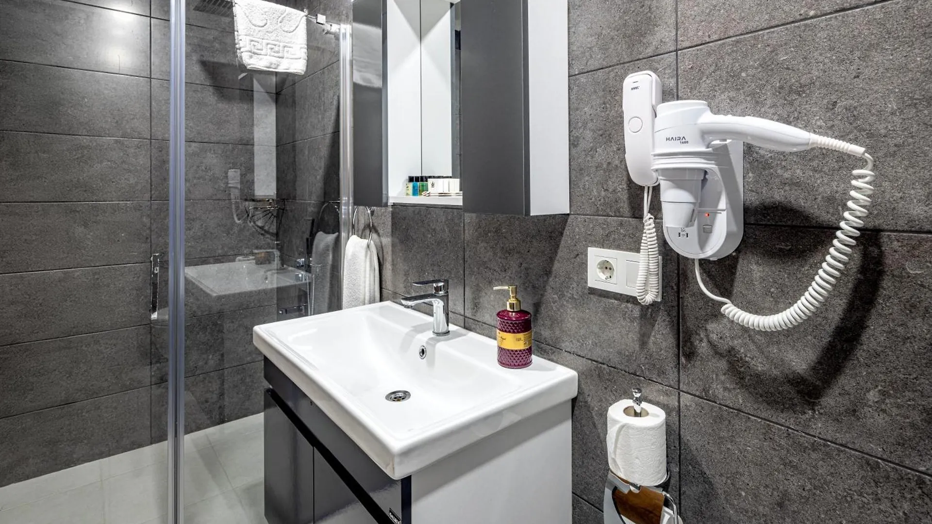 Mr Beyaz Hotel Istanboel