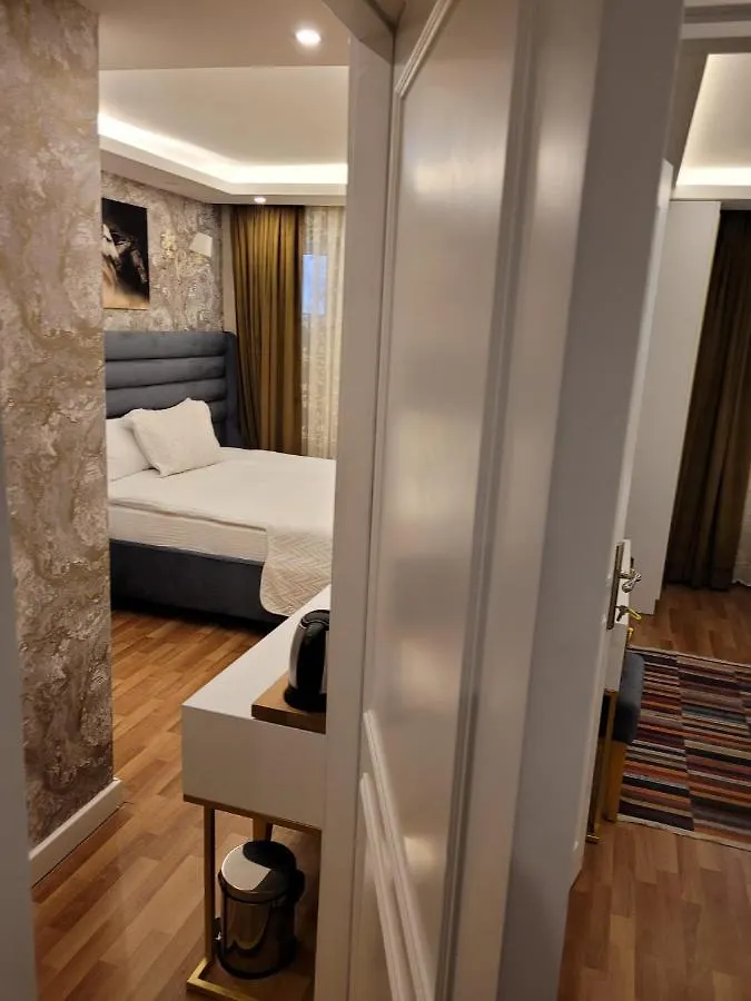 Mr Beyaz Hotel Стамбул