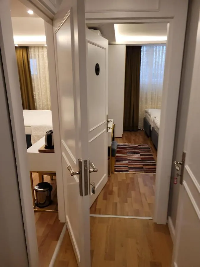 Mr Beyaz Hotel Стамбул Турция