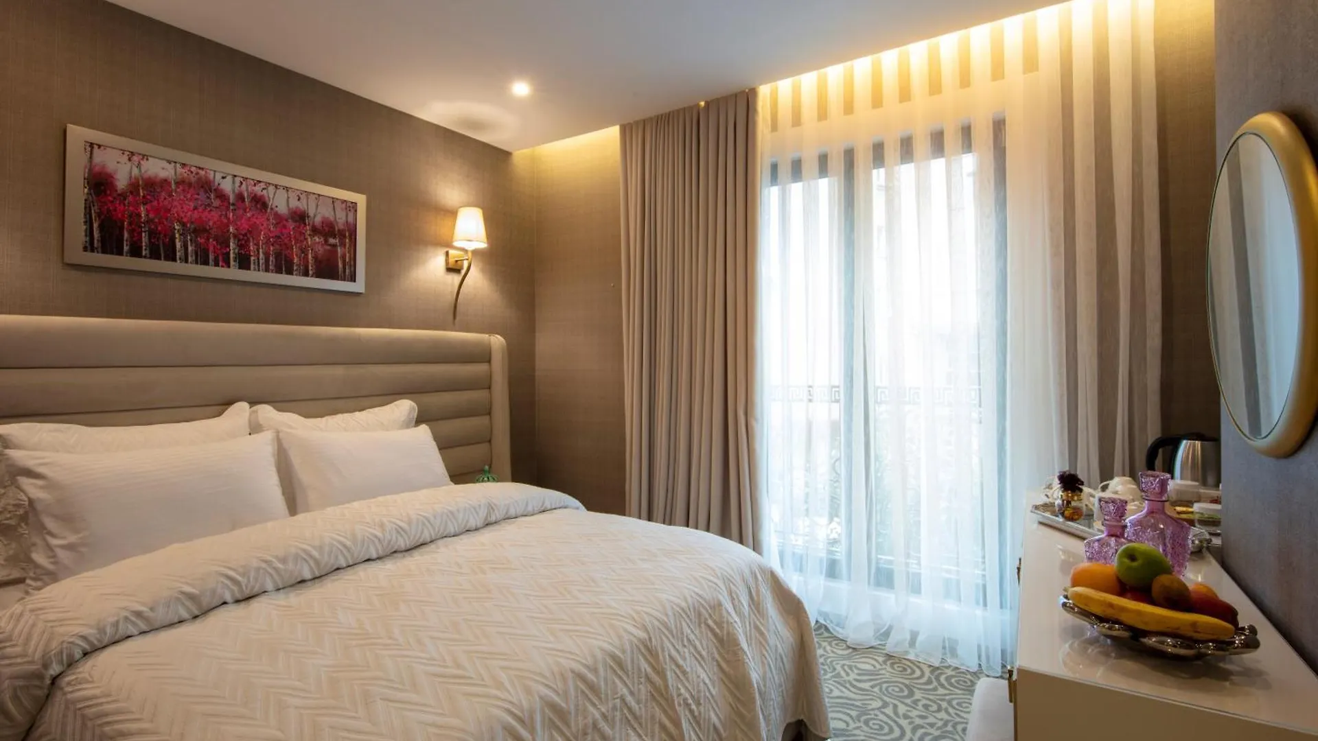 Mr Beyaz Hotel Стамбул Турция