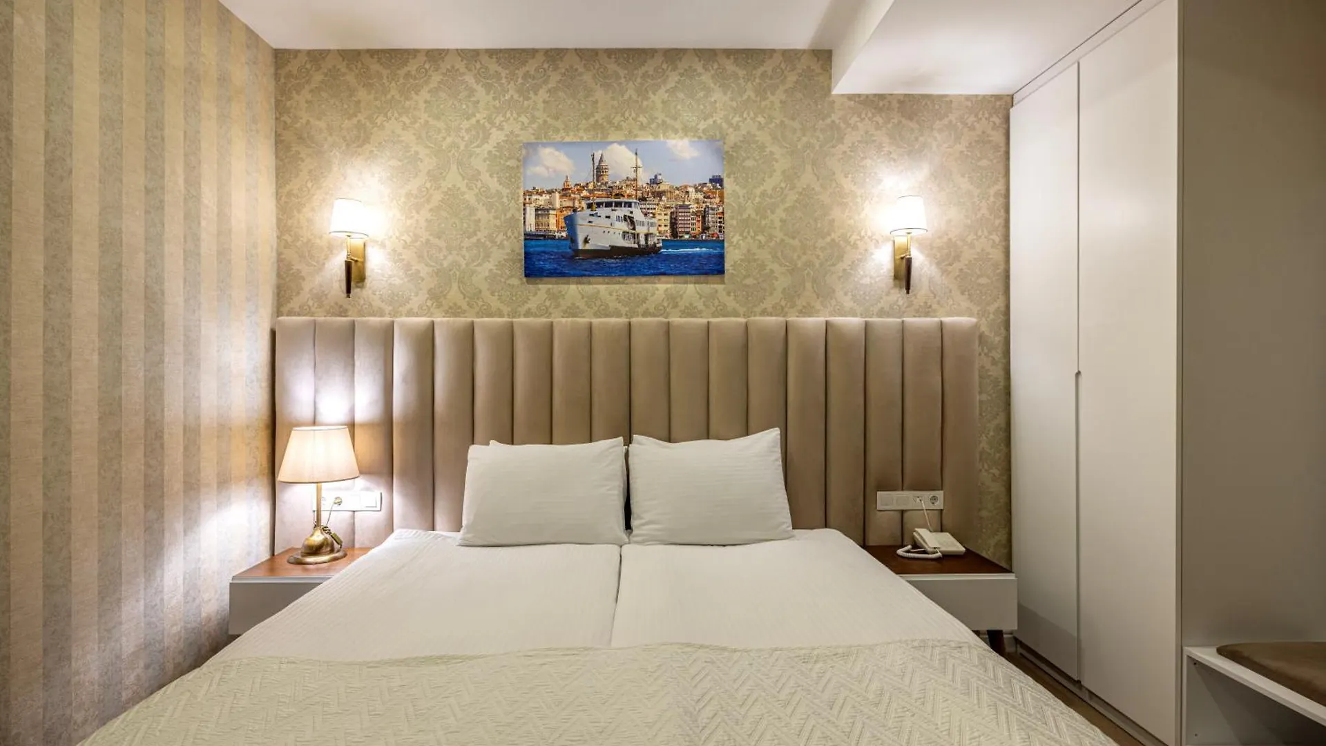 Mr Beyaz Hotel Стамбул Турция