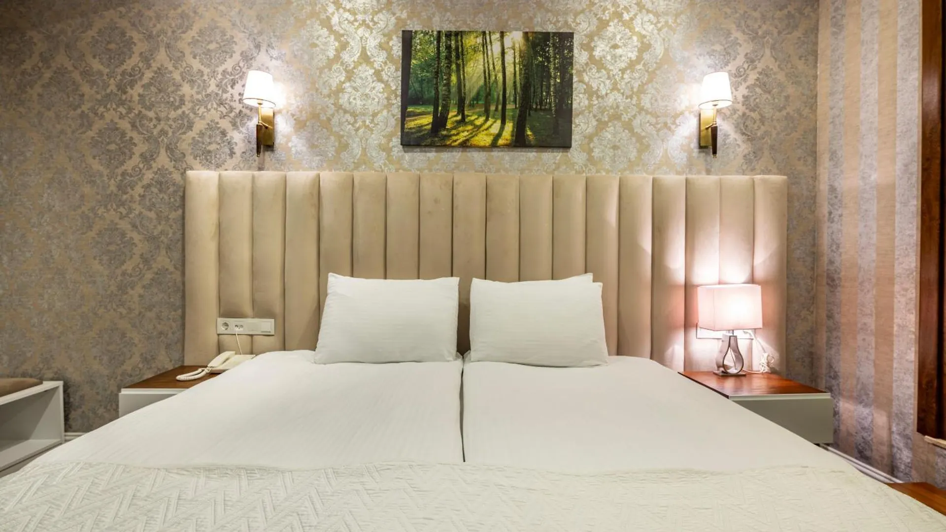 Mr Beyaz Hotel Стамбул Турция