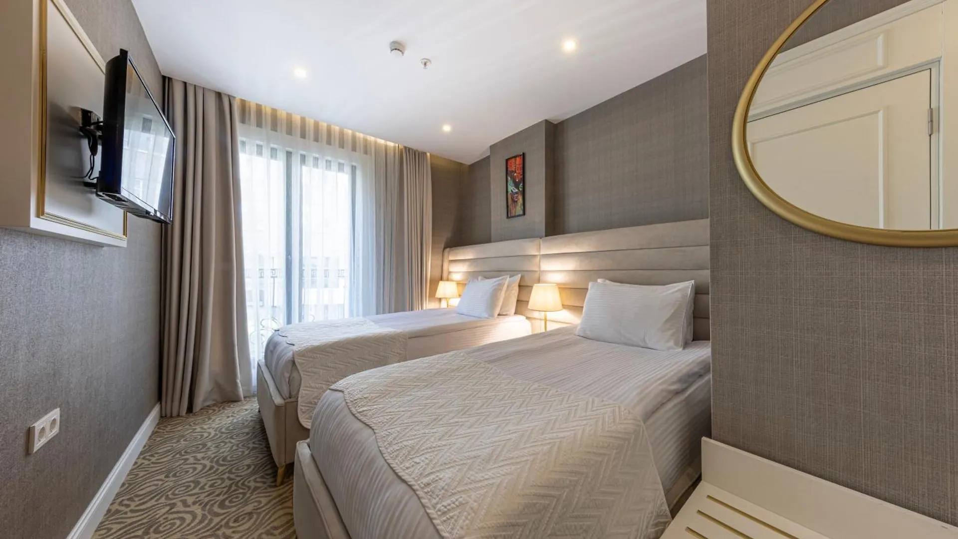 Mr Beyaz Hotel Стамбул
