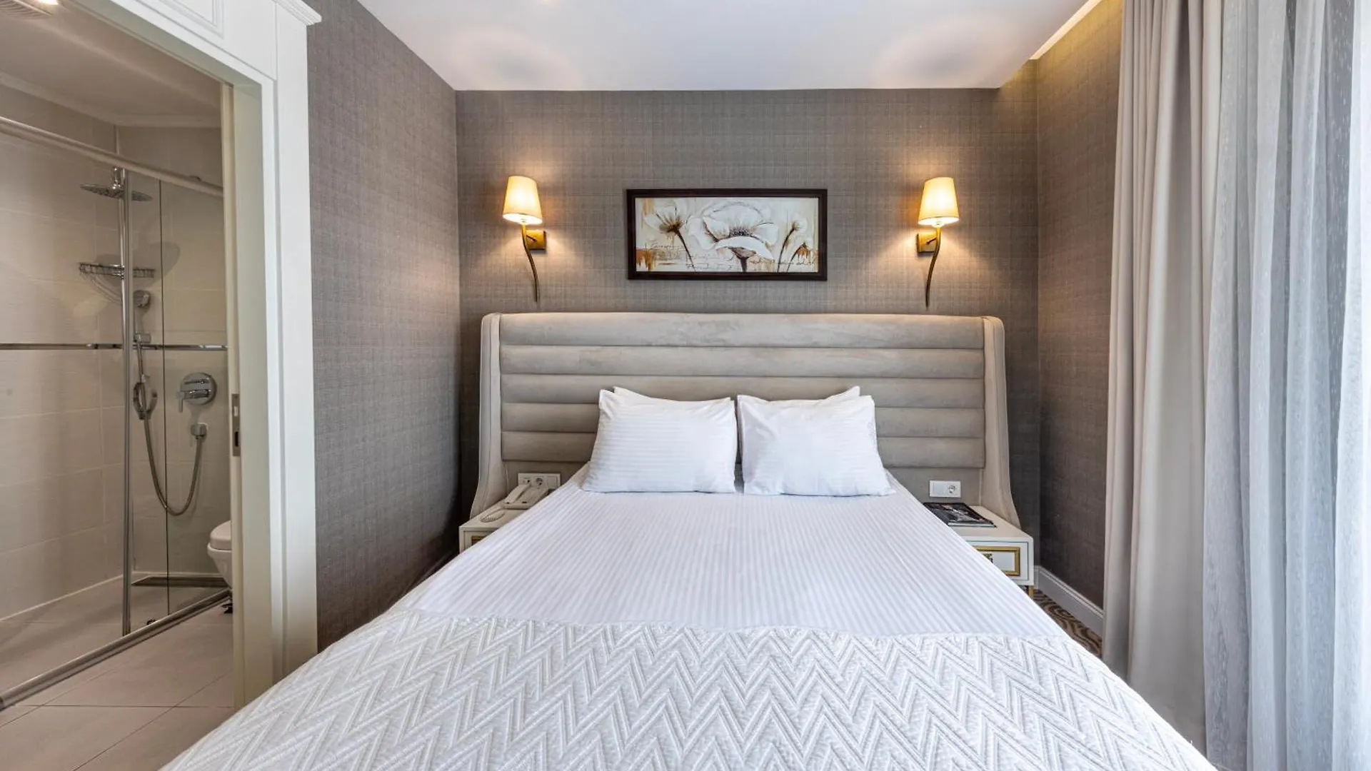 Mr Beyaz Hotel Стамбул