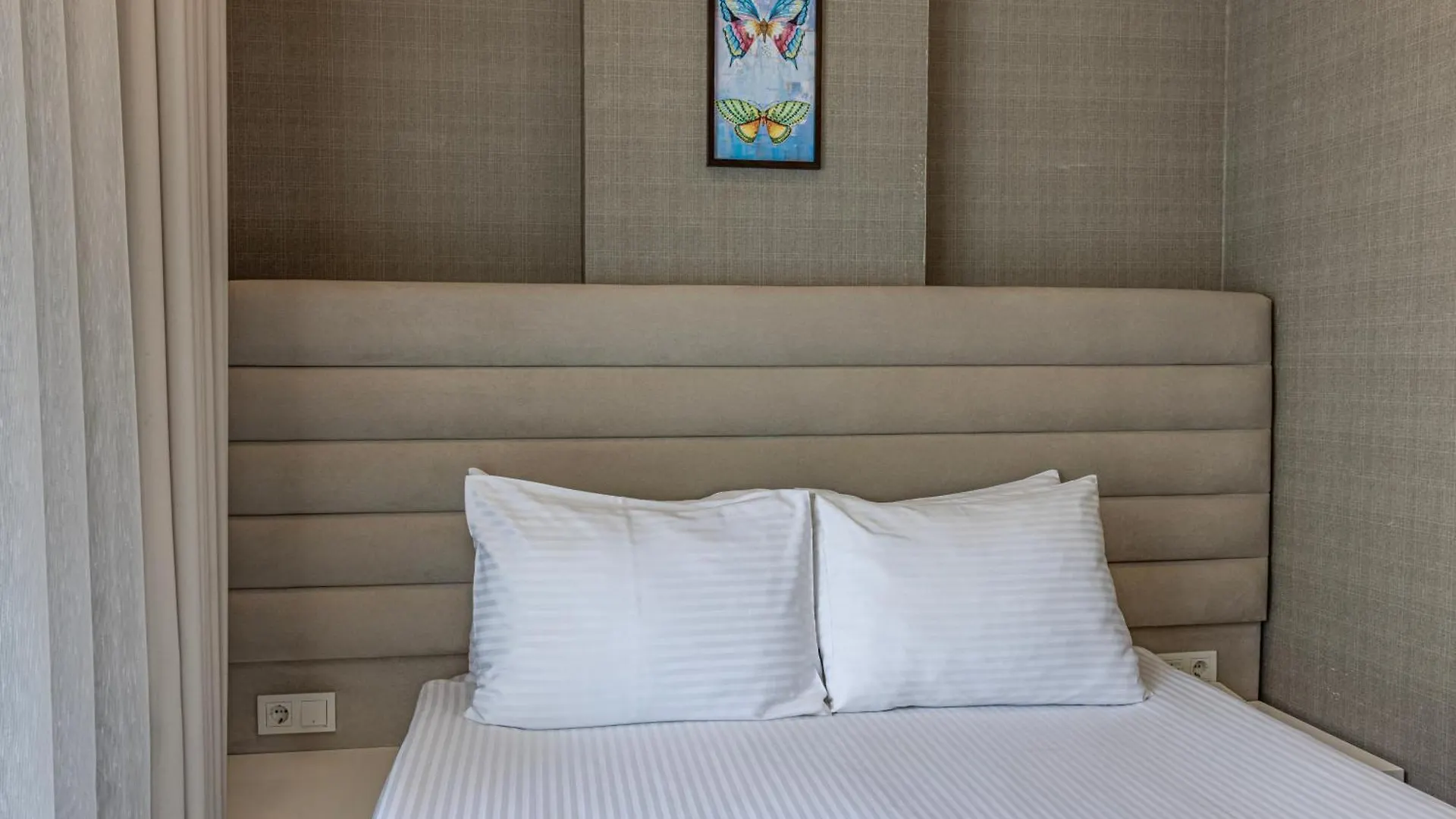 Mr Beyaz Hotel Стамбул